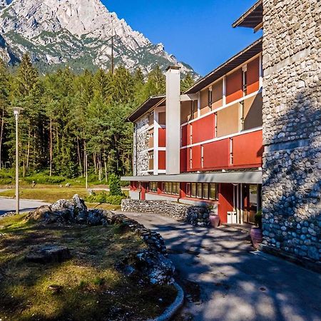 Appartamenti Corte Residence Borca di Cadore Bagian luar foto