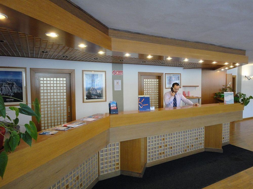 Appartamenti Corte Residence Borca di Cadore Bagian luar foto